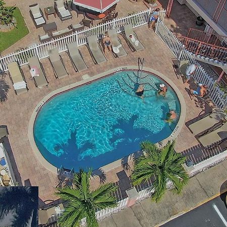 Carlton House Motel And Suites St. Pete Beach Luaran gambar