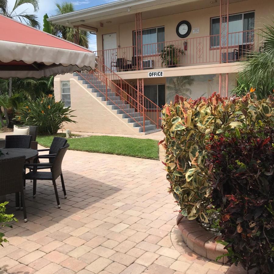 Carlton House Motel And Suites St. Pete Beach Luaran gambar