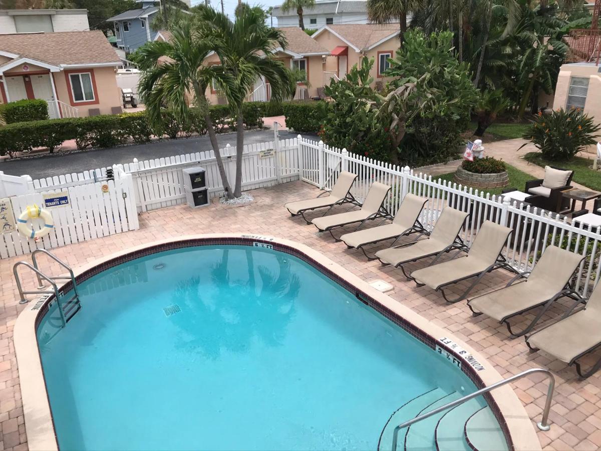 Carlton House Motel And Suites St. Pete Beach Luaran gambar