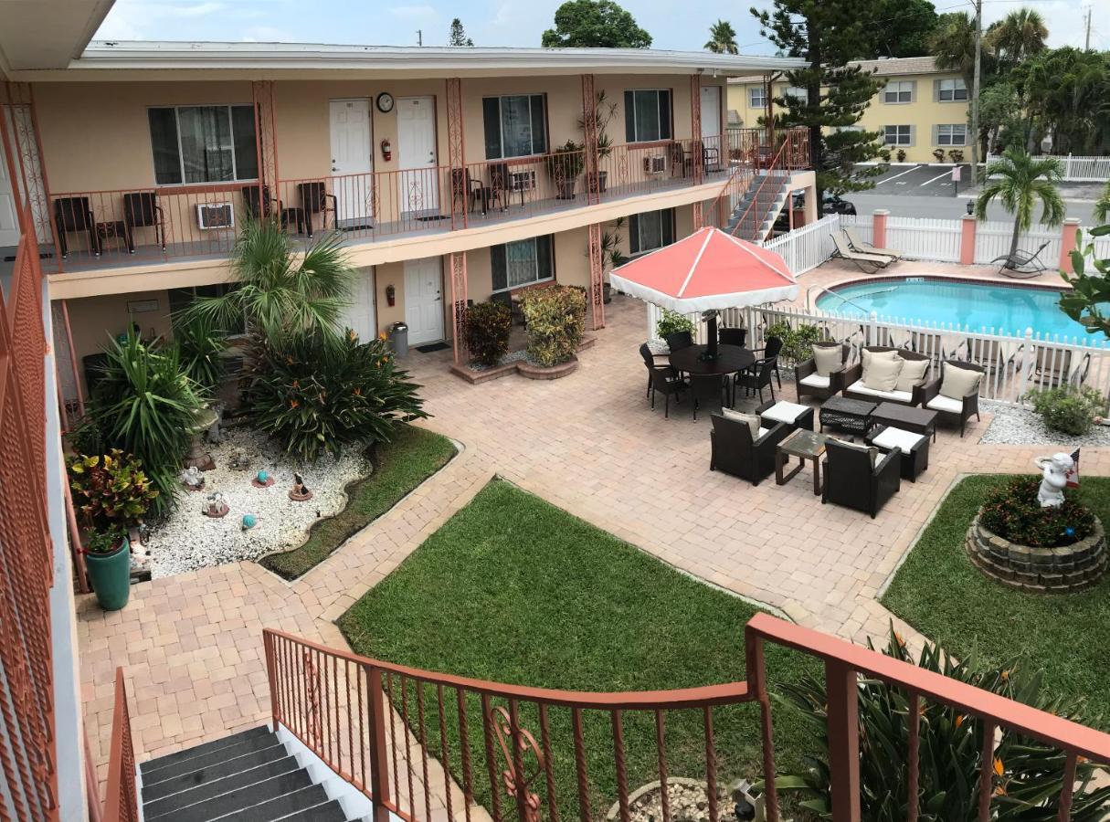Carlton House Motel And Suites St. Pete Beach Luaran gambar