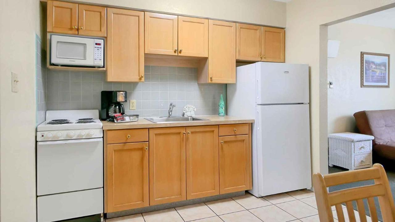 Carlton House Motel And Suites St. Pete Beach Luaran gambar