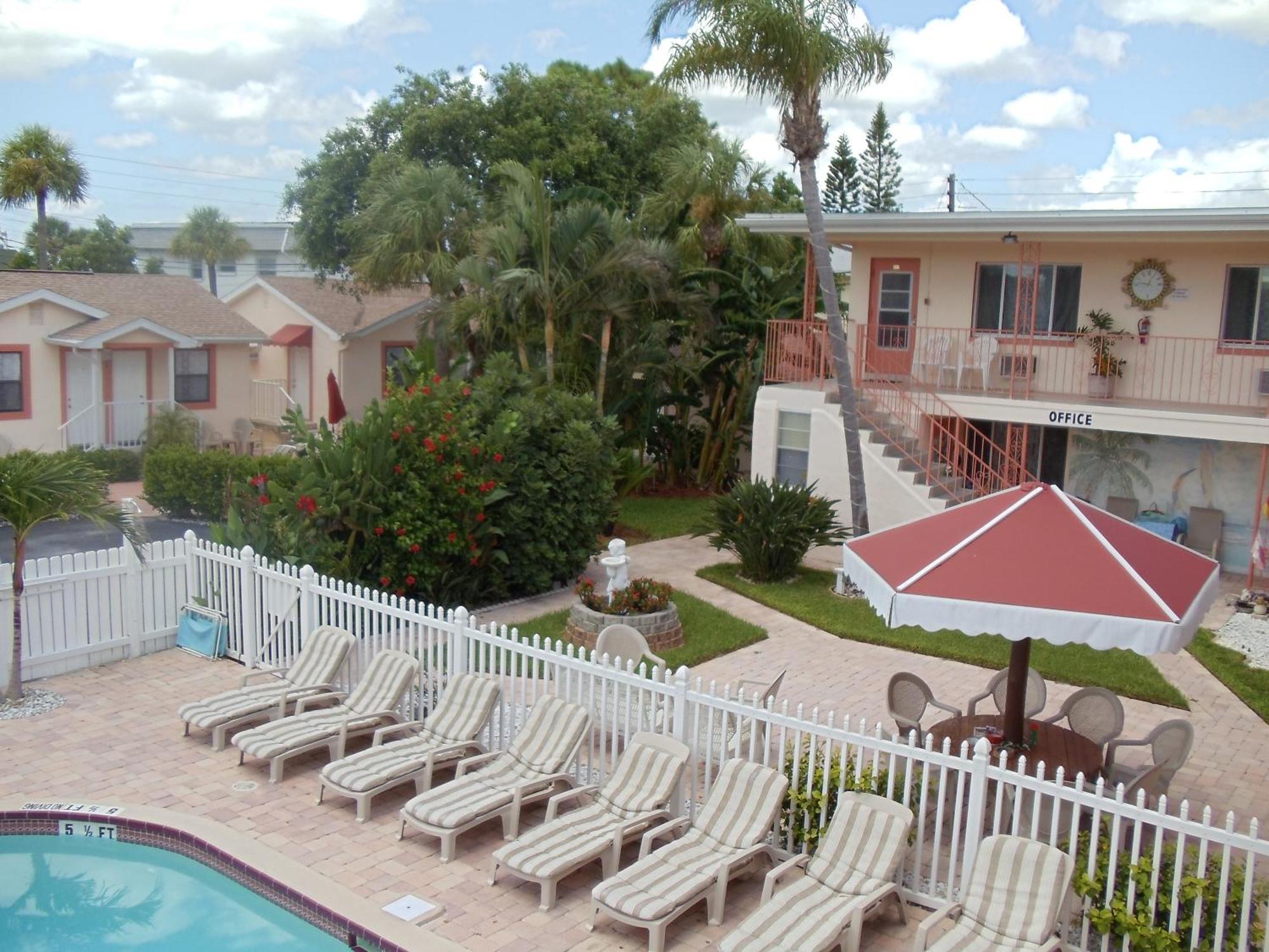 Carlton House Motel And Suites St. Pete Beach Luaran gambar